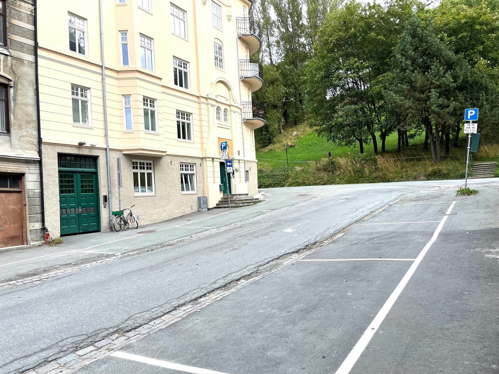 Parkering utenfor arealet Galleribilde