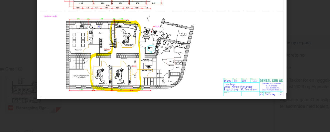 Ledig areal marker med gult Galleribilde