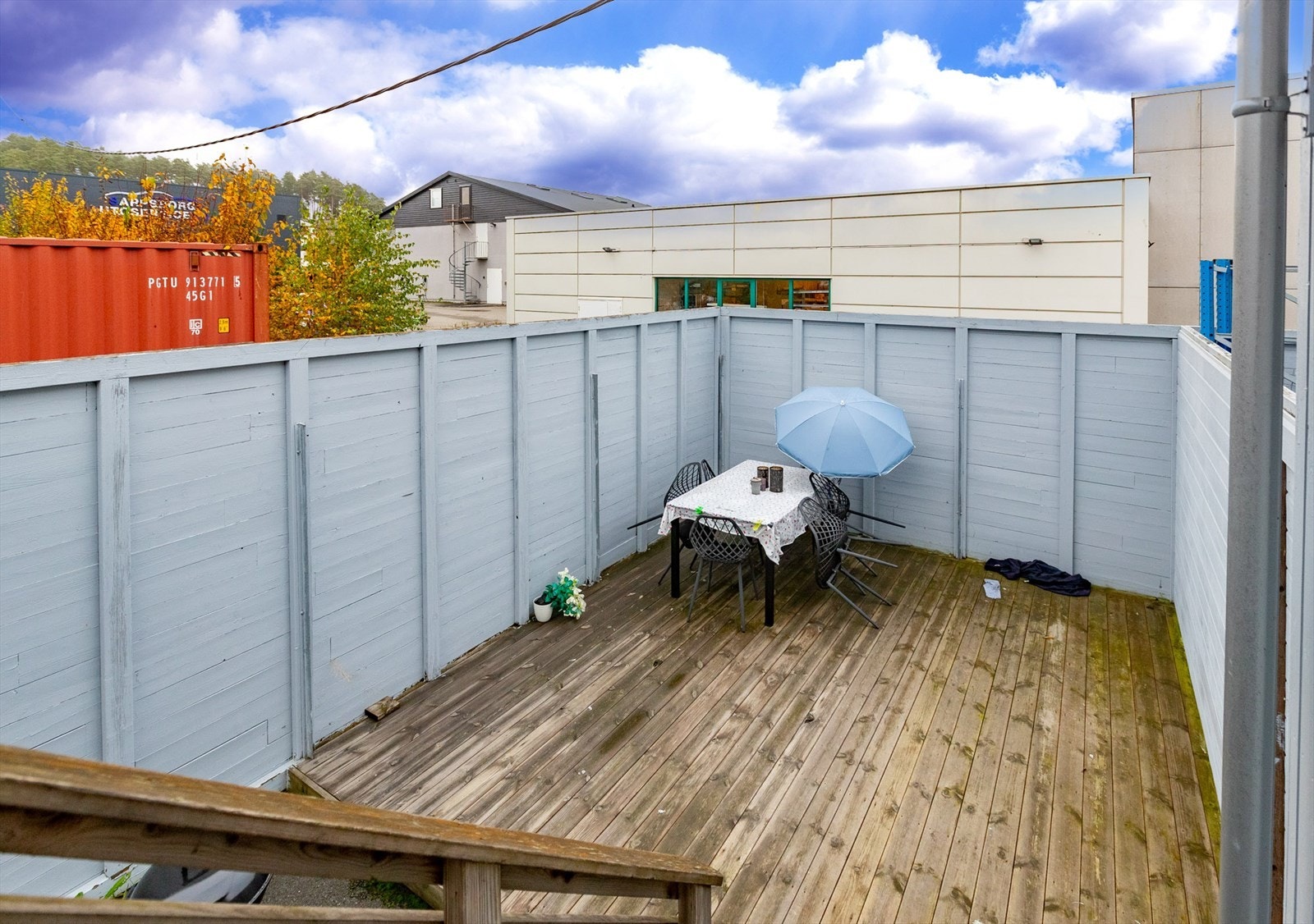 Lunds vei 17 - Terrasse hybler Galleribilde