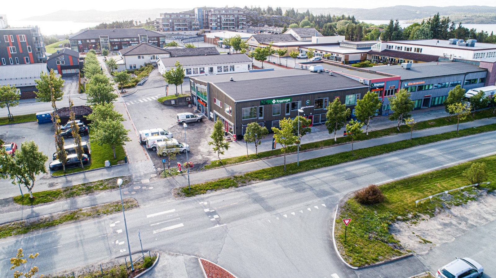 Fasadebilde fra 2020. Avvik vil forekomme med balkonger, nye logoer, leietakere osv. Galleribilde