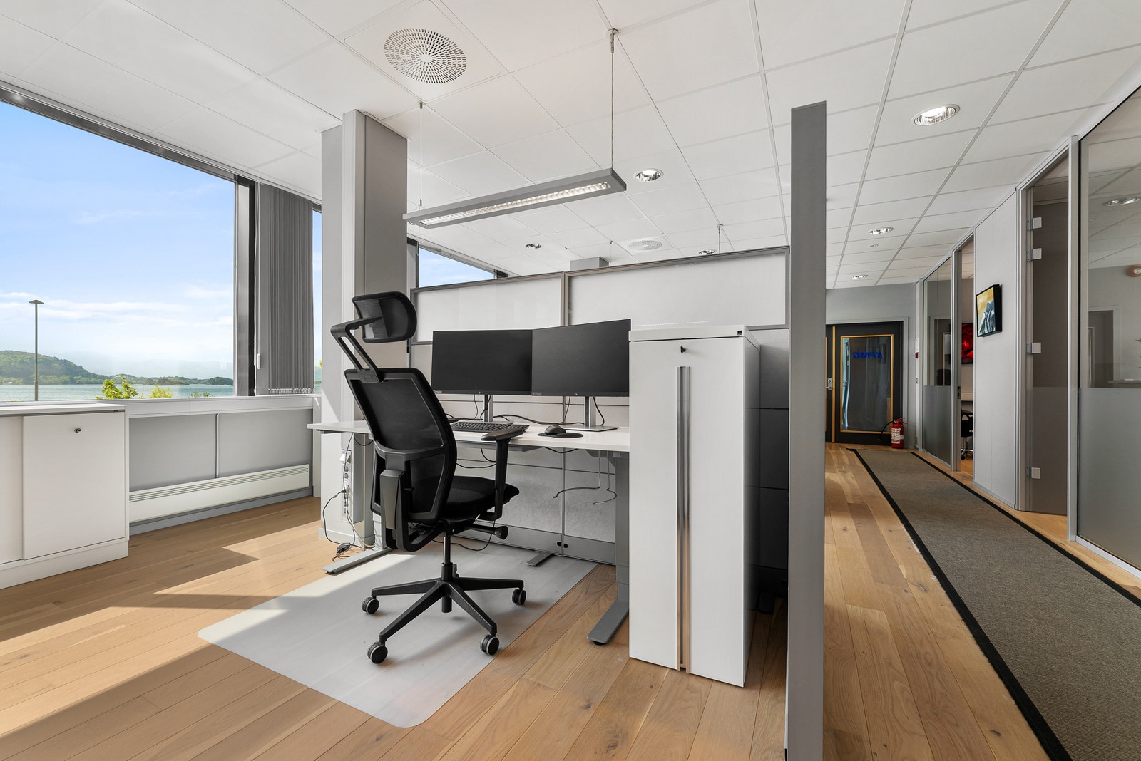 Åpent kontorlandskap Galleribilde