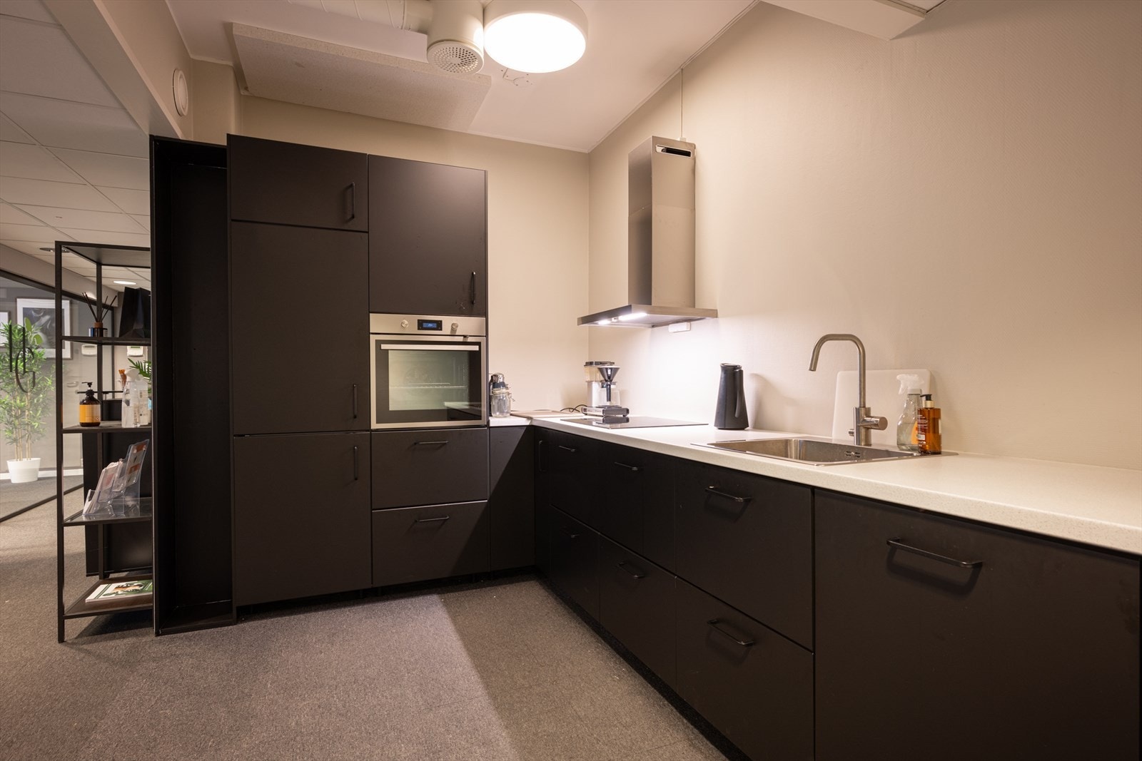 Nyere kjøkken Galleribilde