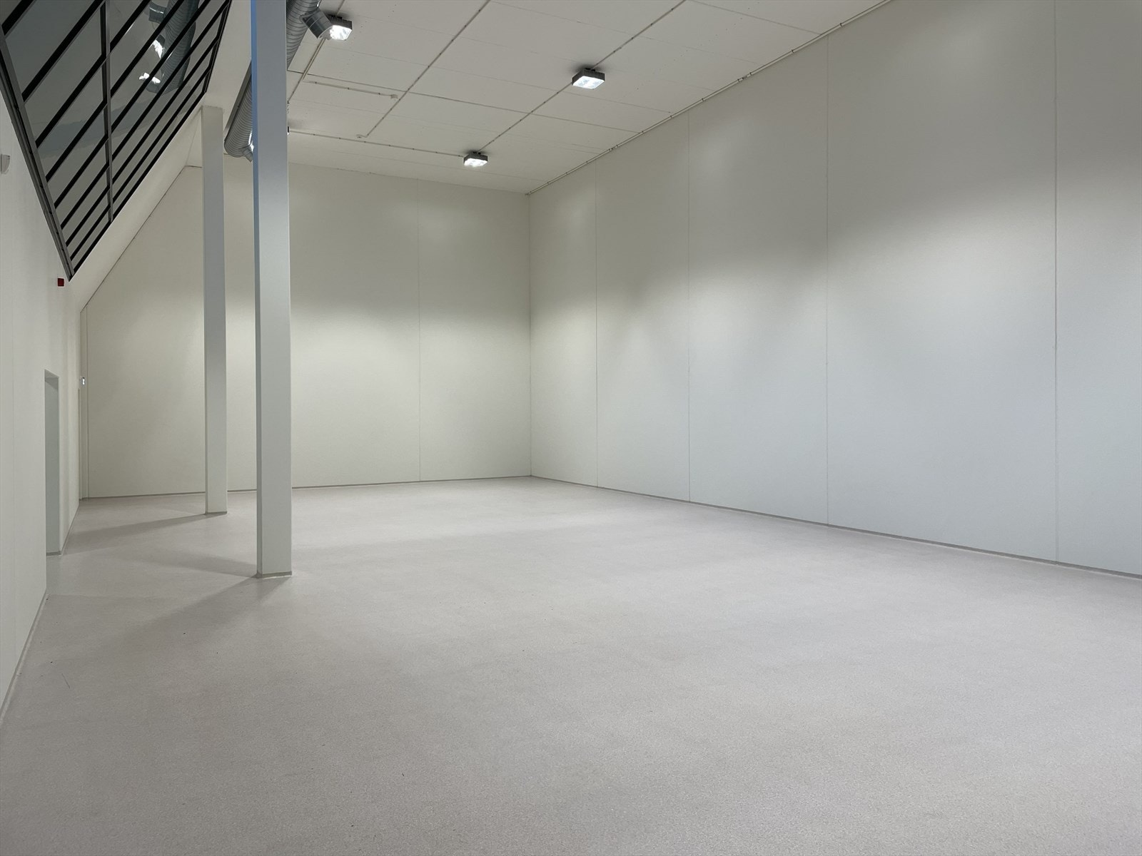 Lager/verksted/produksjon 1. et Galleribilde