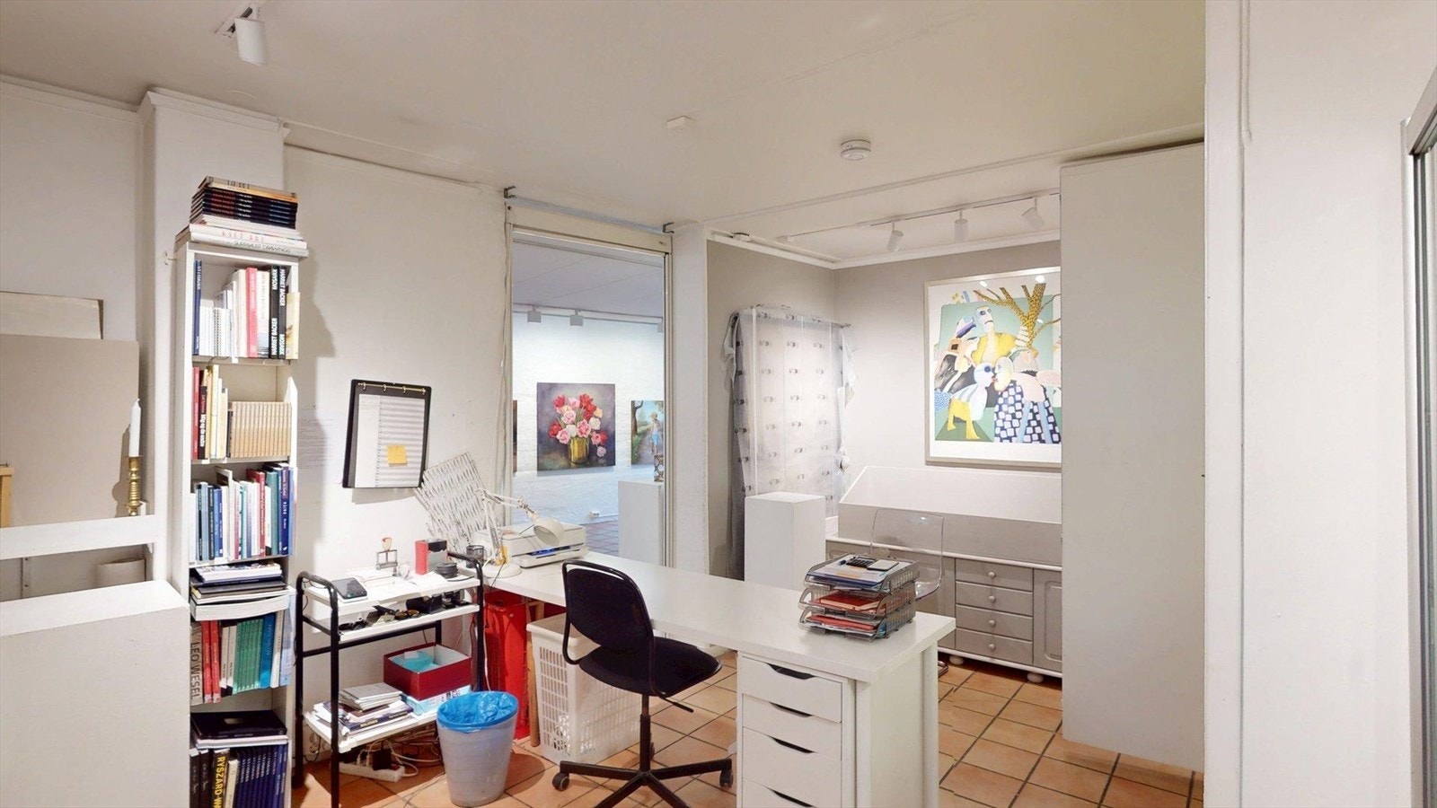 Lokale 1 BTA 85 kvm. Galleribilde