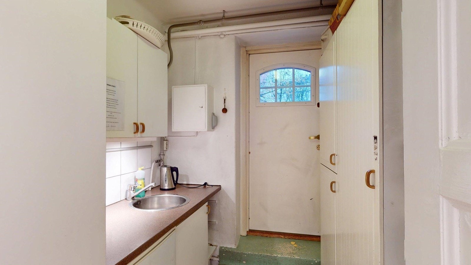 Lokale 2 BTA 28 kvm. Galleribilde