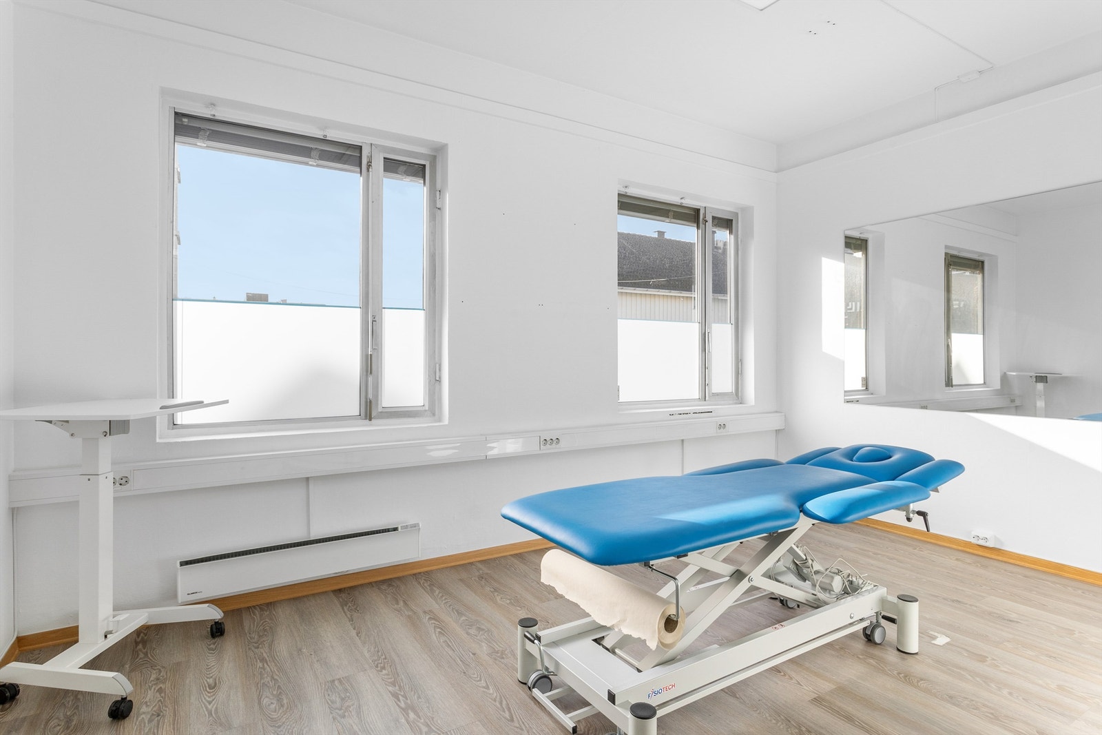 Behandlingsrom/kontor. Galleribilde