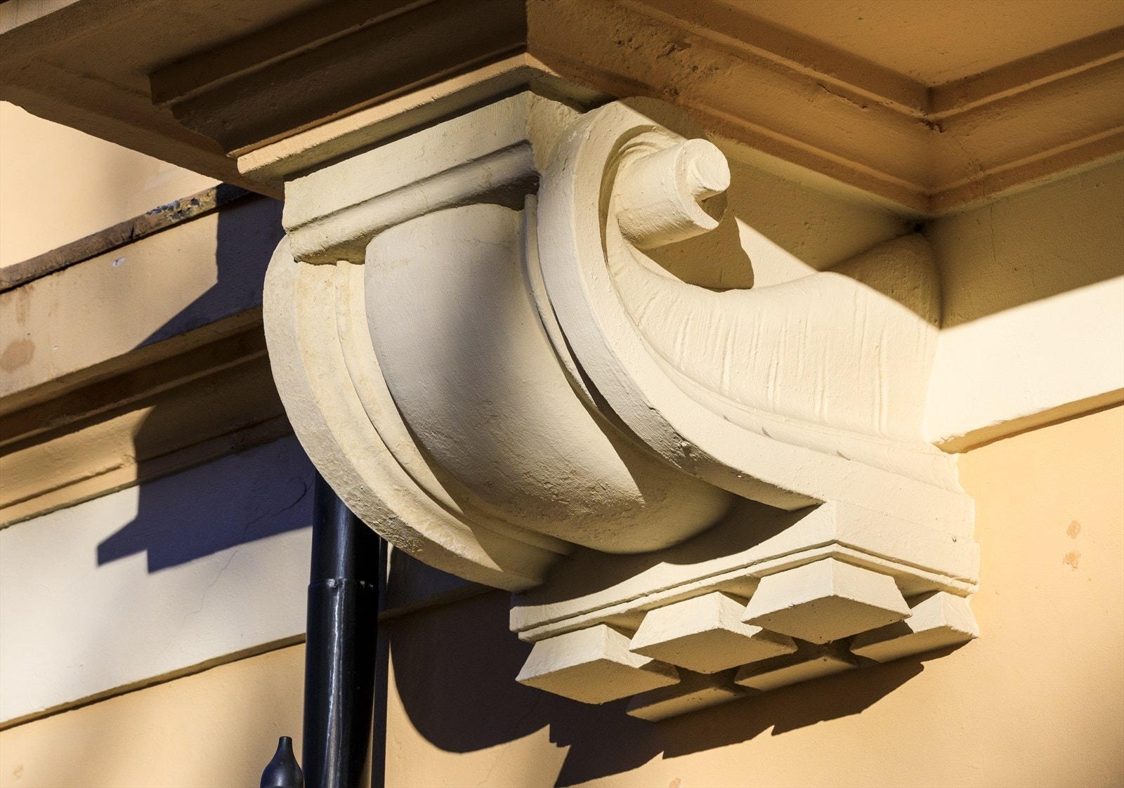 Fasade med klassiske detaljer Galleribilde