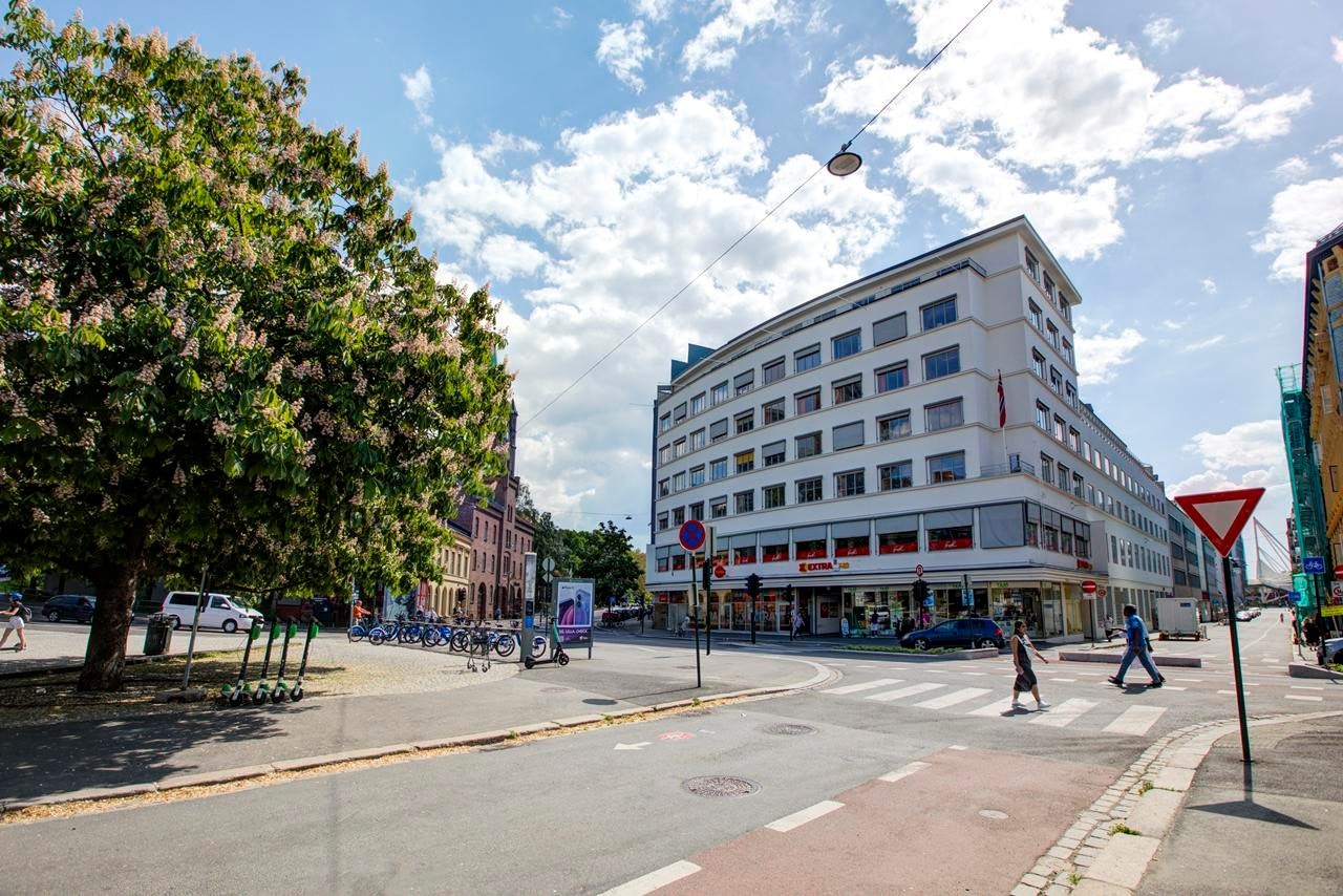 Fasade mot Platous gate Galleribilde