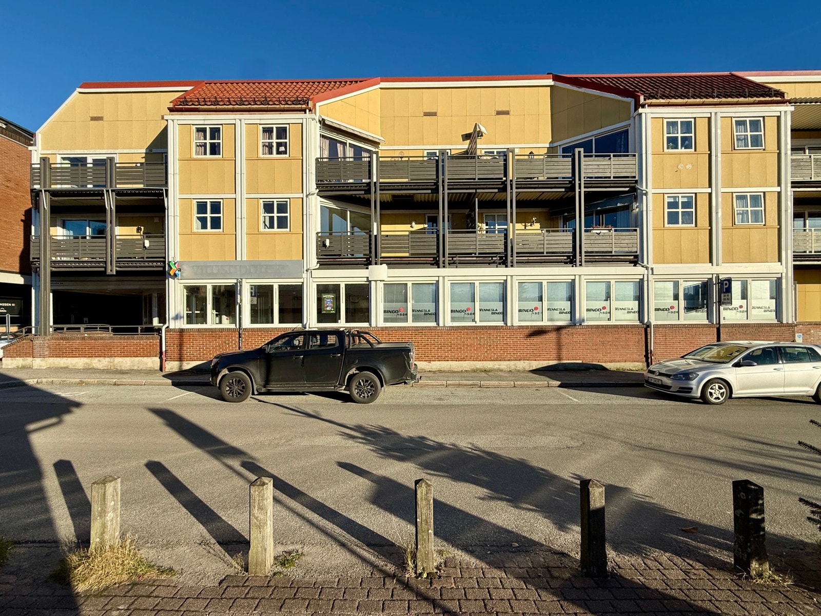 Plassering midt i Vennesla sentrum Galleribilde