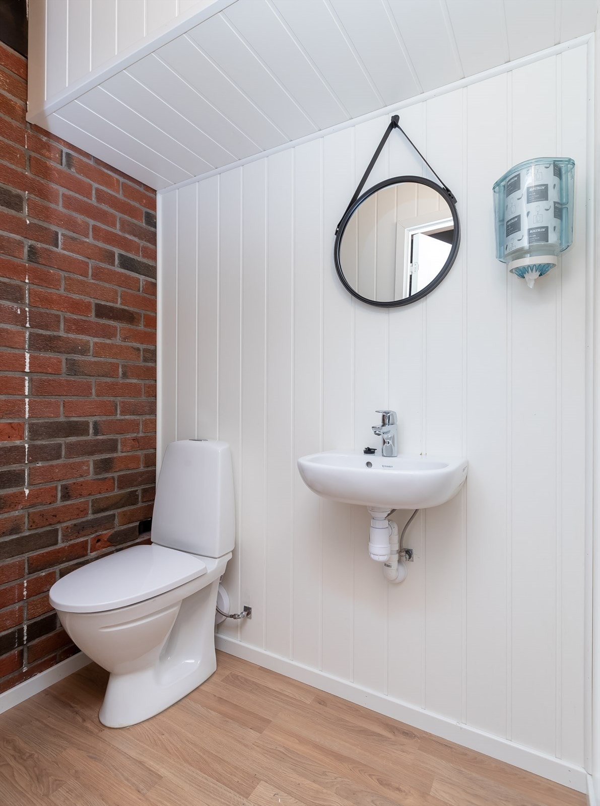 WC - 1. etg. Galleribilde