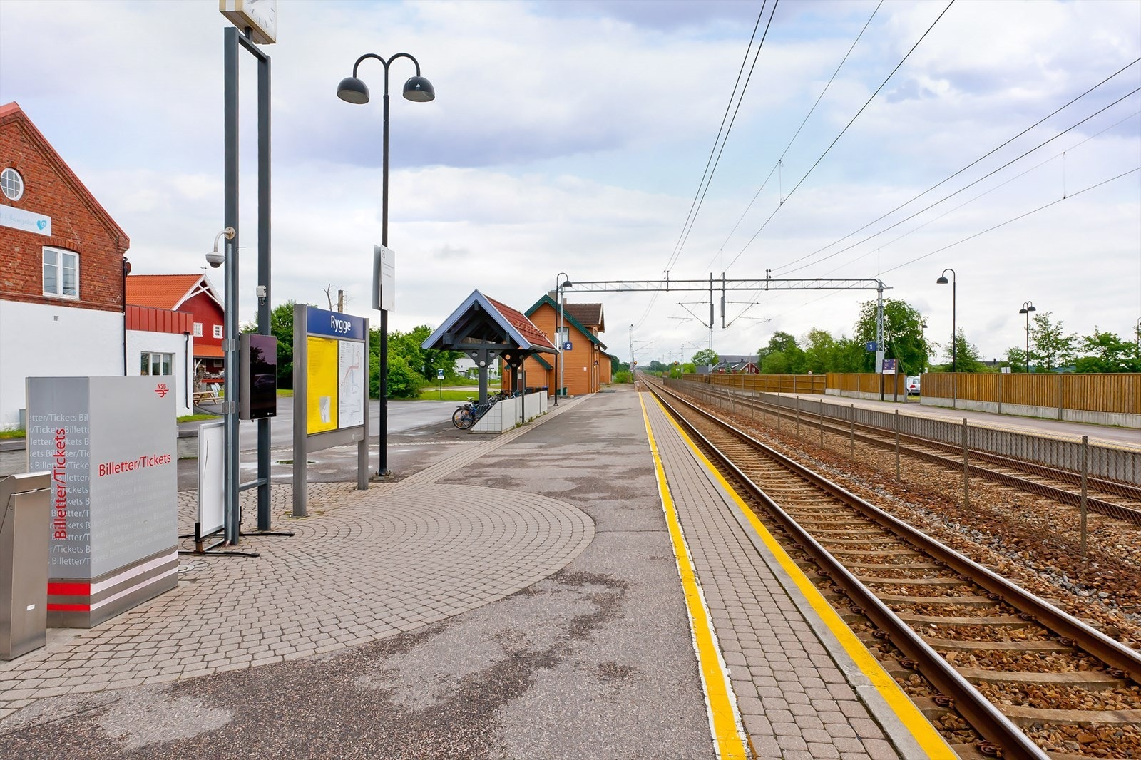 Rygge togstasjon, i kort gangavstand fra Bankveien 2 Galleribilde