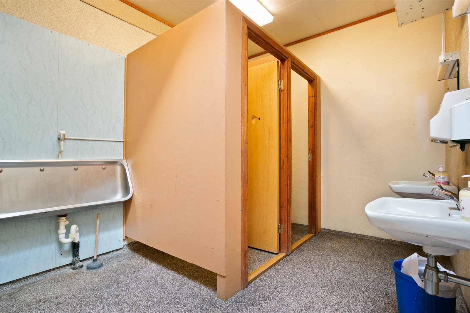 objpict_644245269101_0.jpg Galleribilde