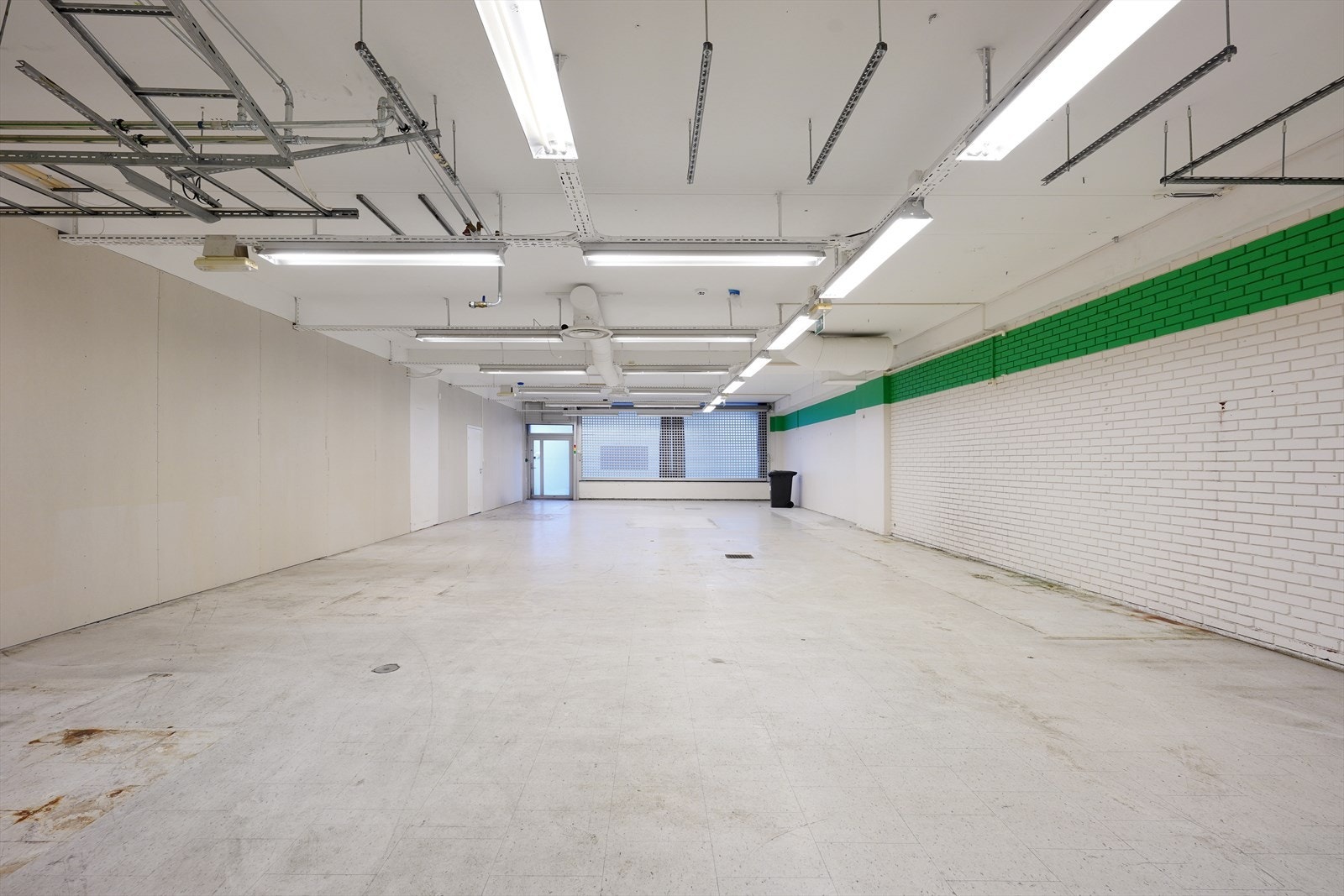 Lokale i 1.etg til publikumsrettet virksomhet. Galleribilde