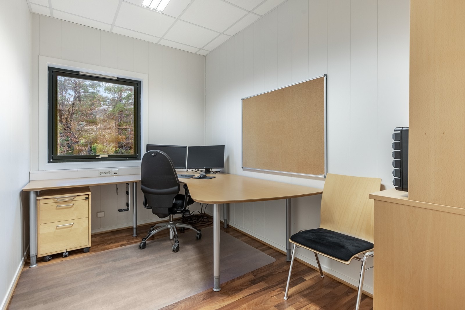 Kontor. Galleribilde