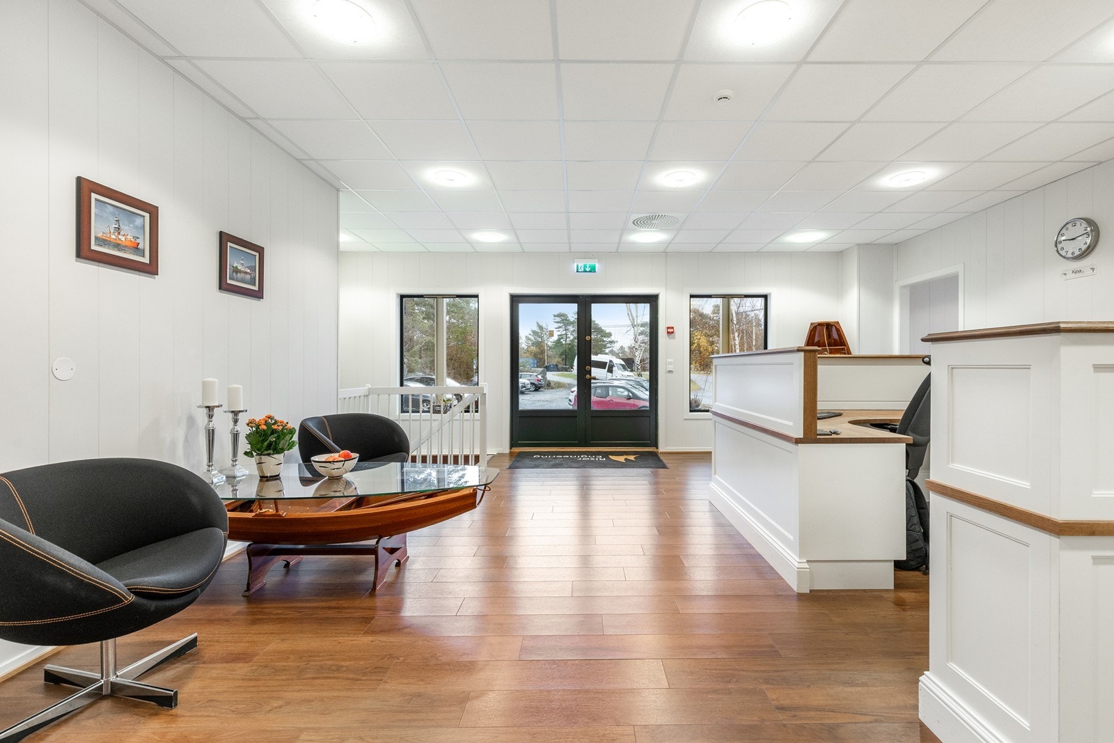 Resepsjon/inngang. Galleribilde