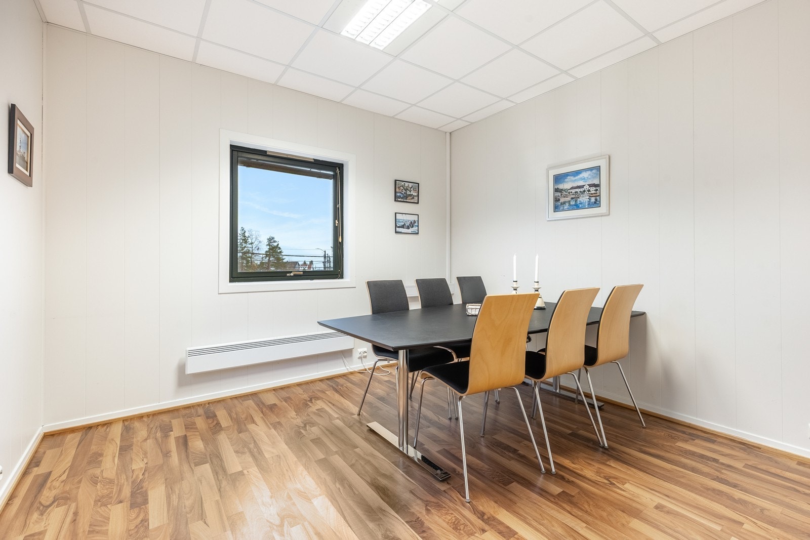 Spiserom. Galleribilde