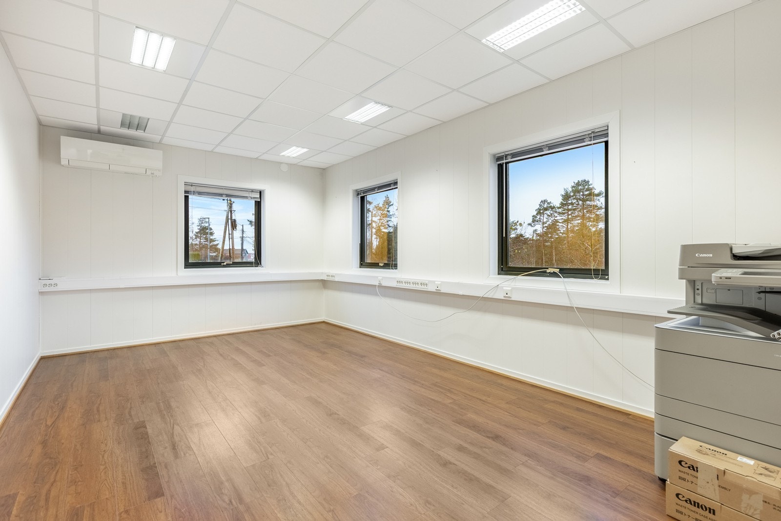 Stort kontor/åpent landskap 1.etg. Galleribilde