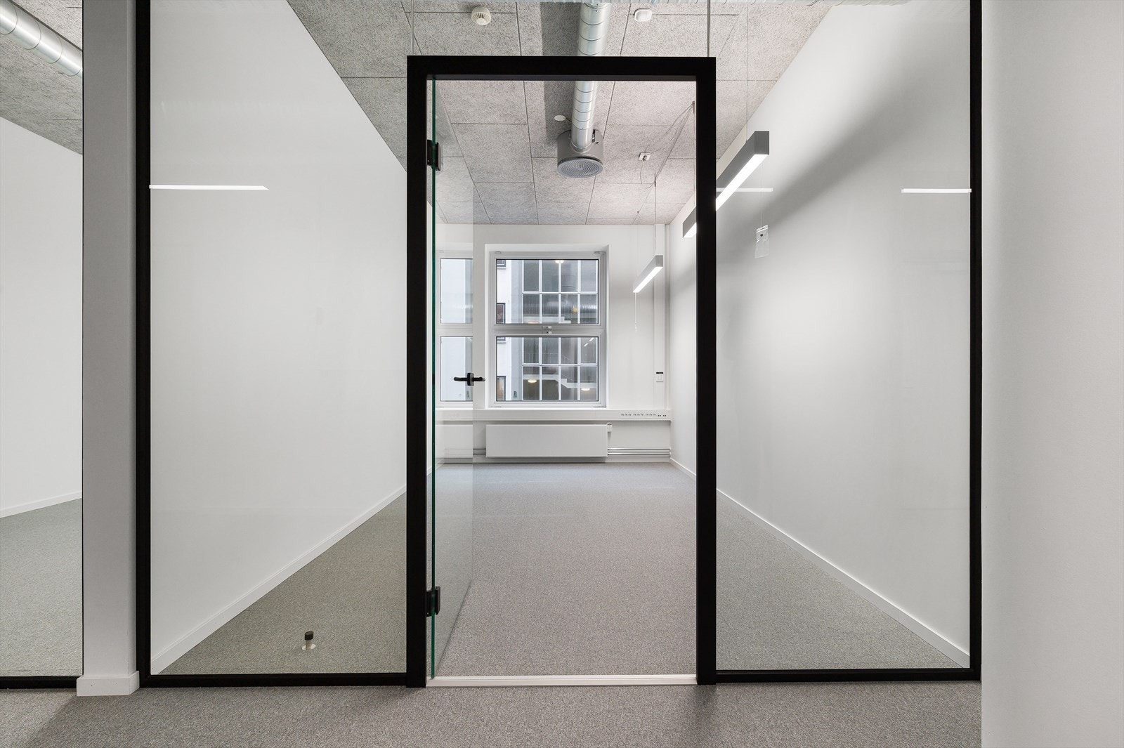 Cellekontor - Bilde hentet fra tilsvarende areal som  blir ledig i 4. etg. hos annen leietaker i bygget.