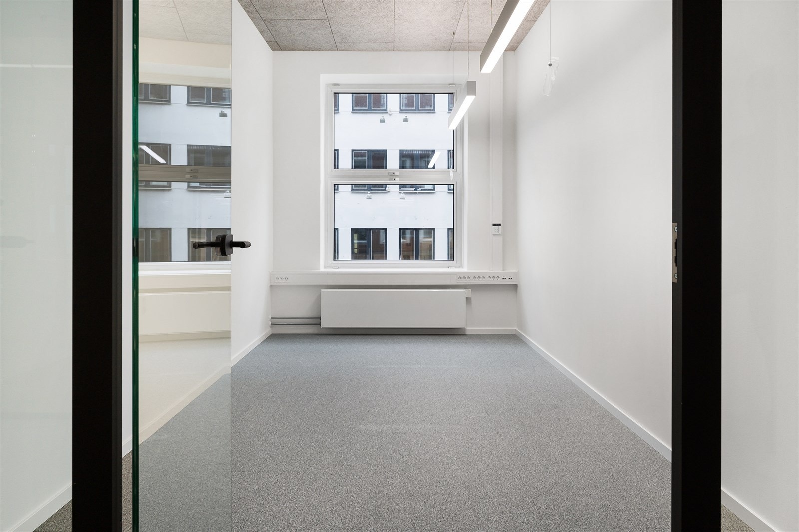 Cellekontor - Bilde hentet fra tilsvarende areal som  blir ledig i 4. etg. hos annen leietaker i bygget.