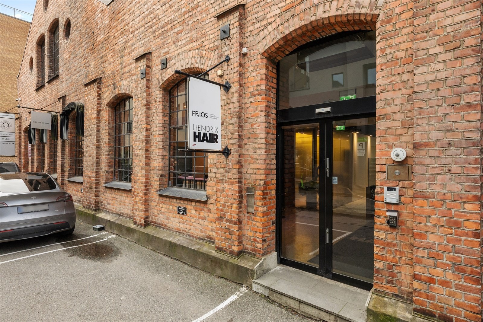 Karenslyst Alle 18 Galleribilde