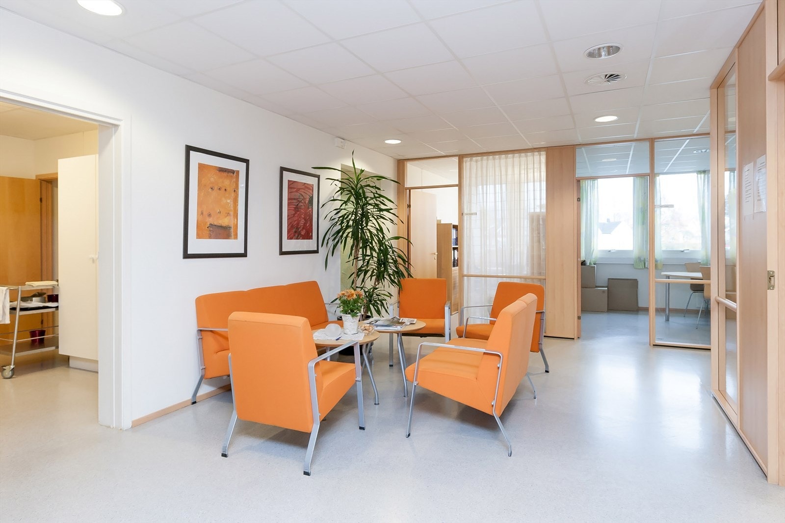 Sosiale soner/spiseplass. Galleribilde