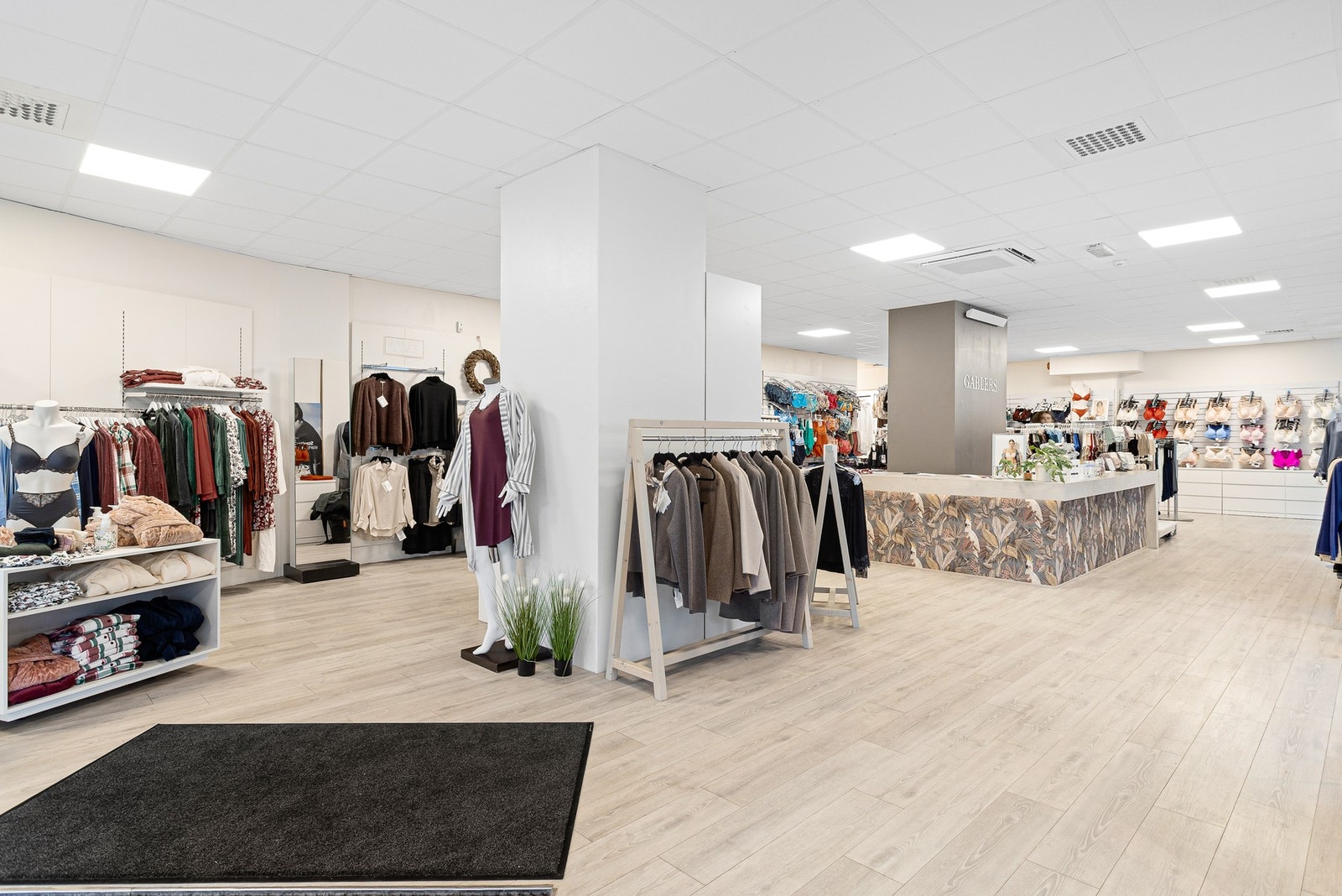 Lokale på bakkeplan - Gablers er leietaker Galleribilde