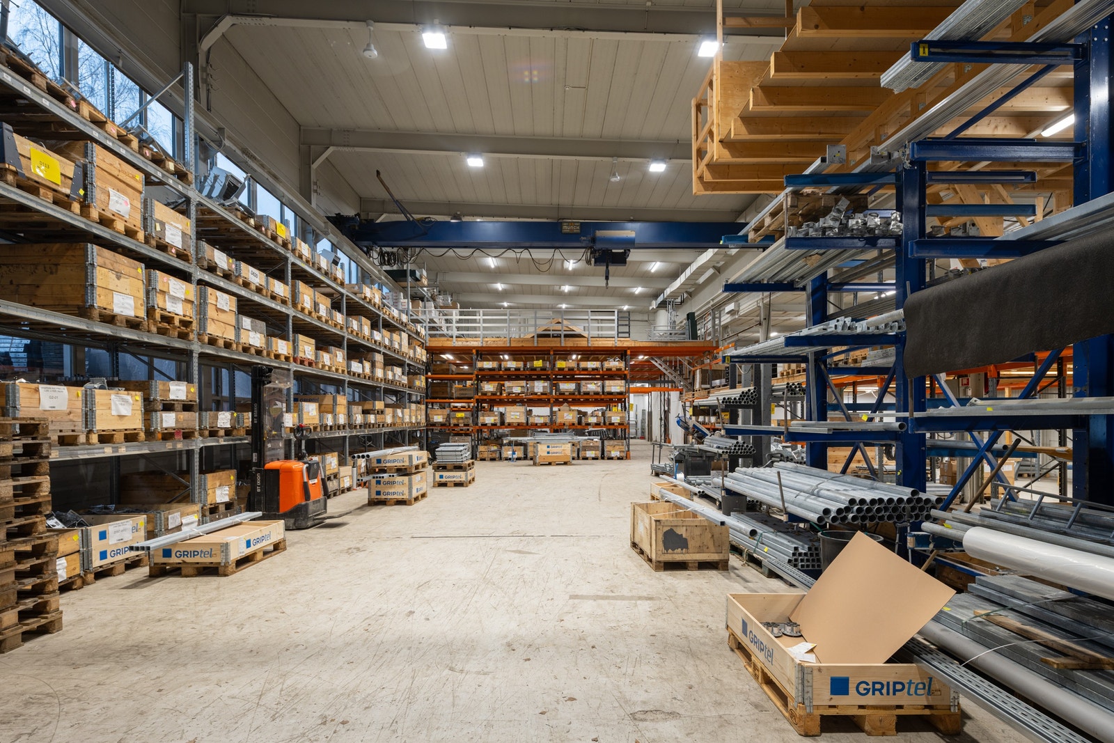 Eiendommen er godt egnet som industri- og produksjonslokaler. Galleribilde