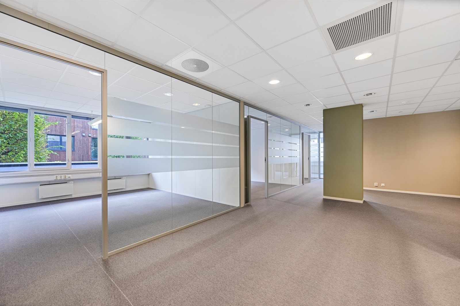 Lokale B Galleribilde