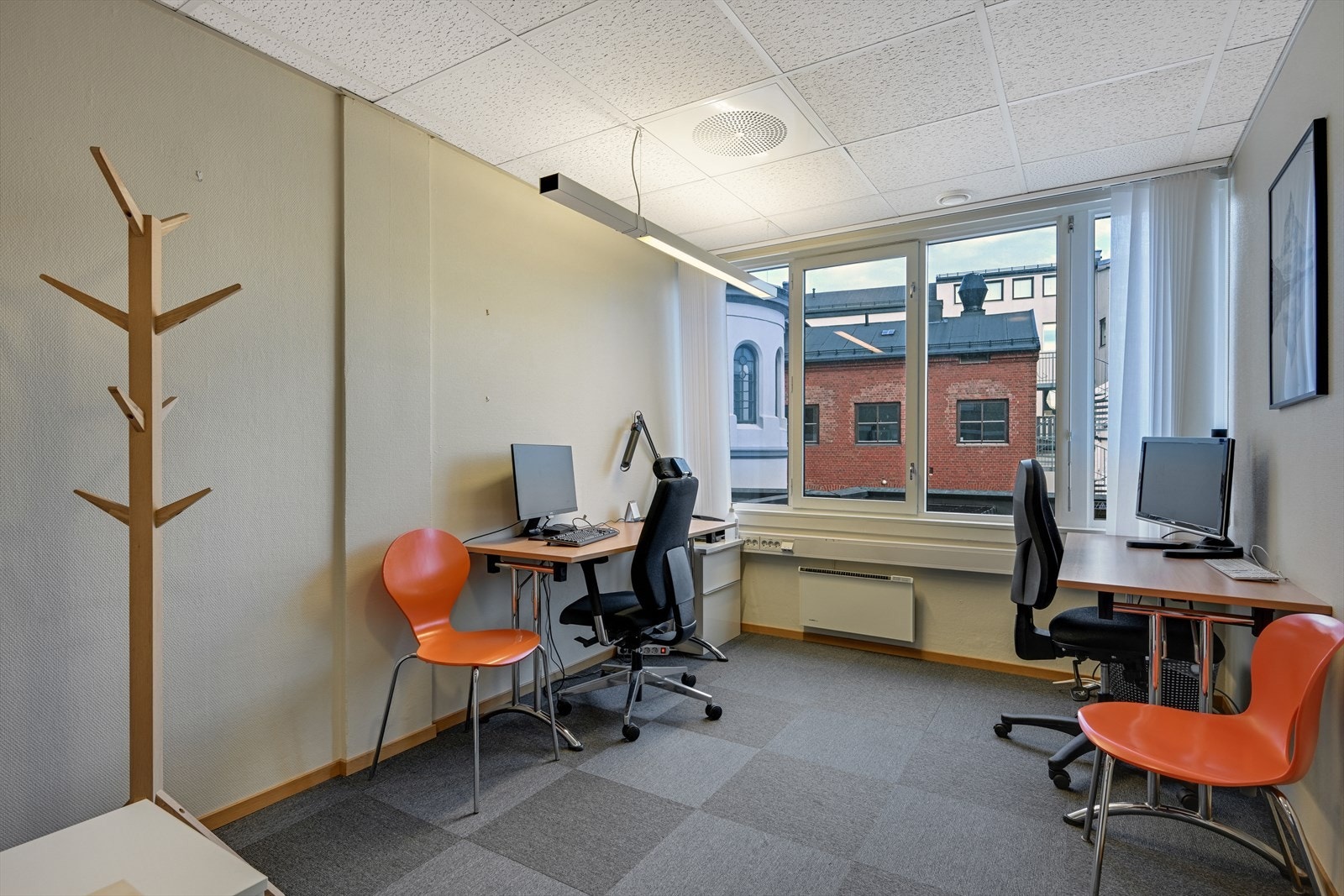 Lokale A: Kontor Galleribilde