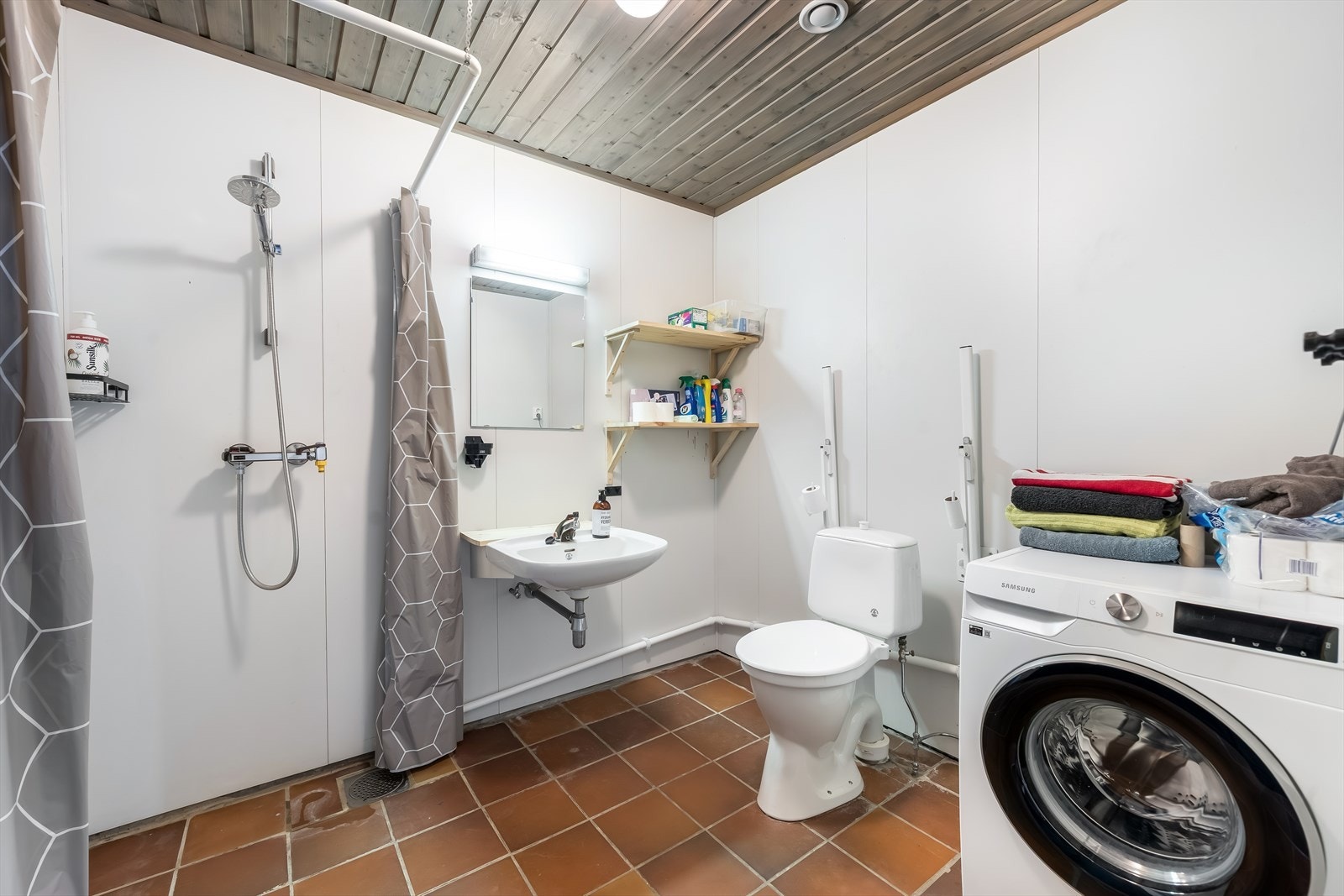 Bad og vaskerom. Galleribilde