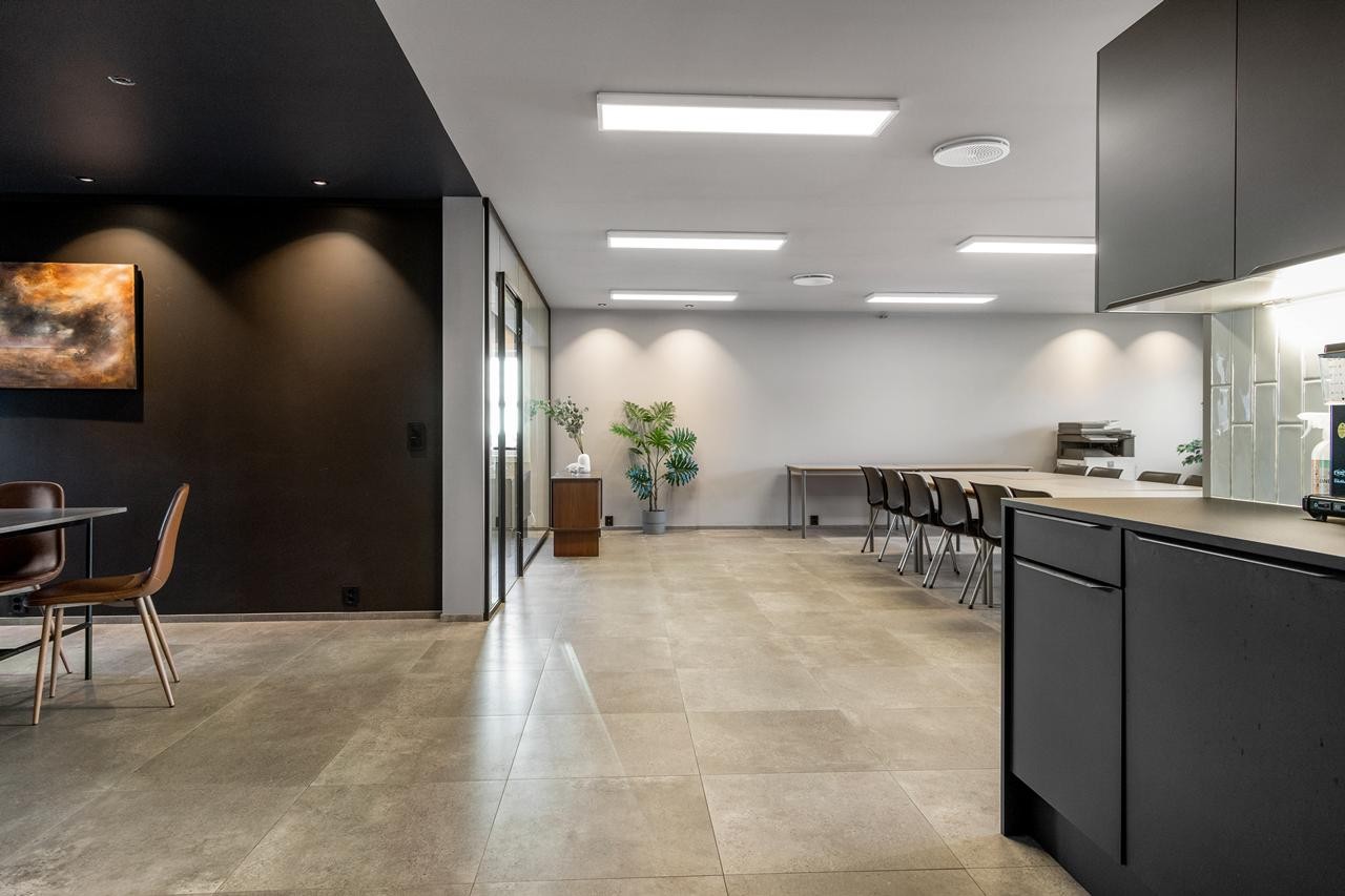 Kontordel med sosiale rom Galleribilde