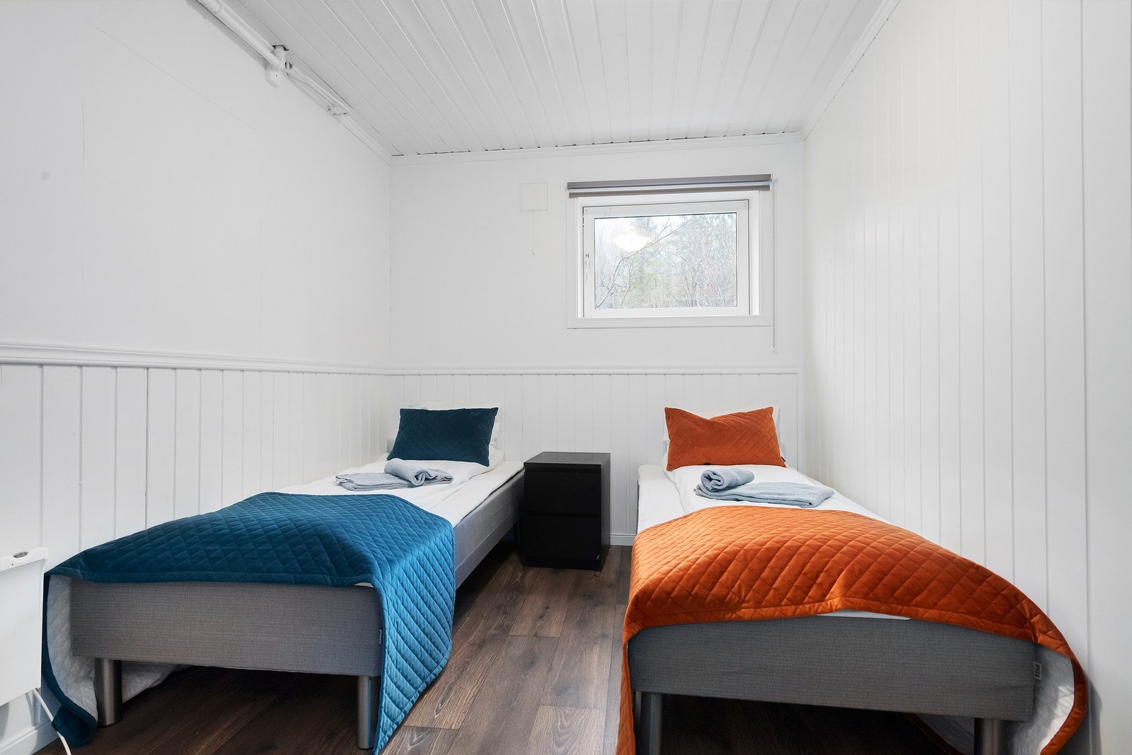 Så selv med 11 soverom har denne eiendommen soveplasser til langt flere Galleribilde