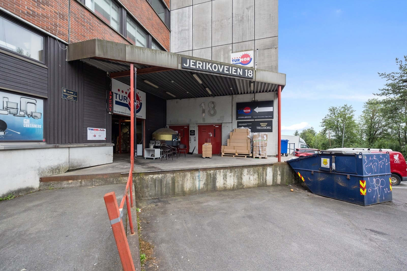 Jerikoveien 18, felles rampe Galleribilde