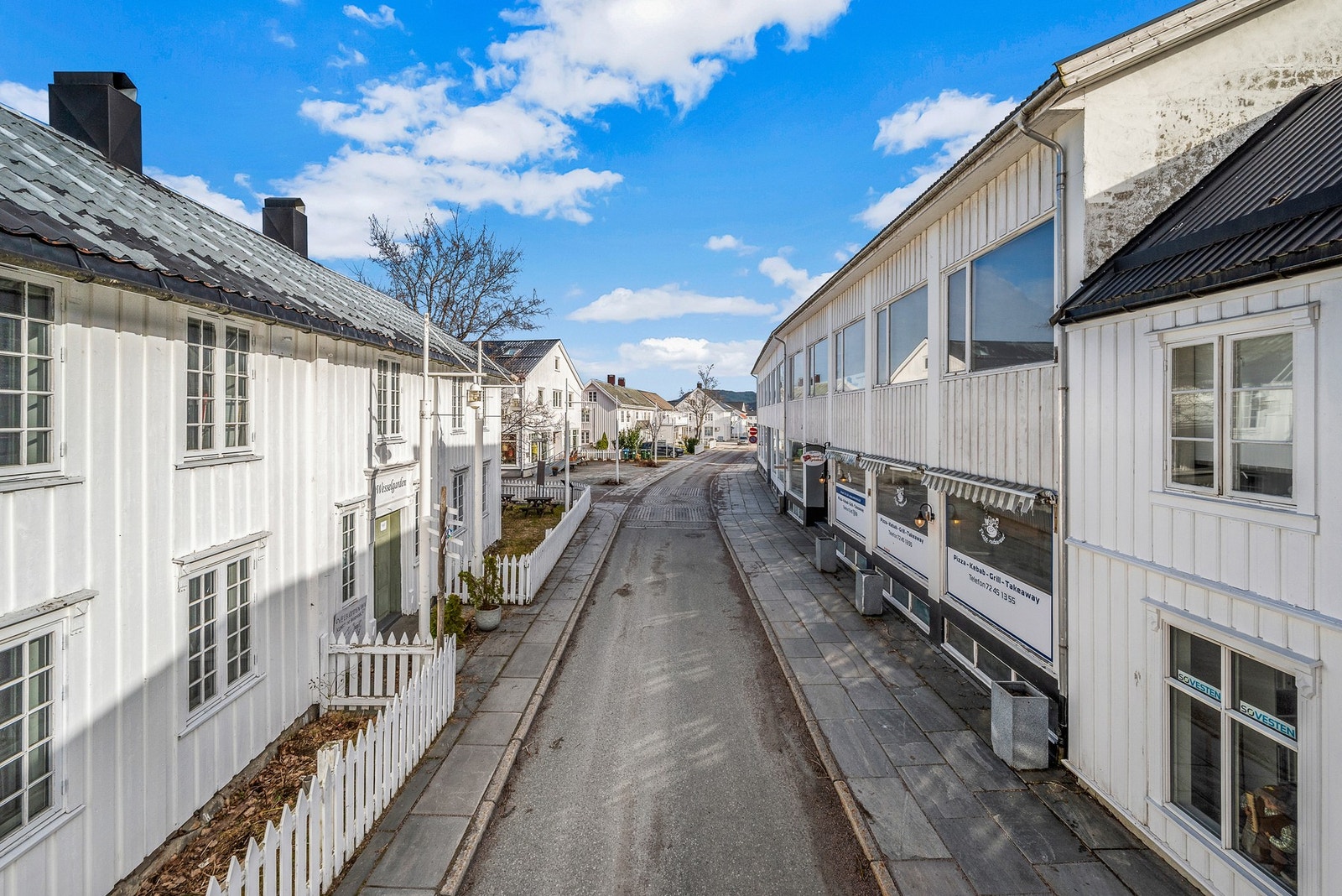 Sentralt beliggende blant sentrumsgårder. Galleribilde