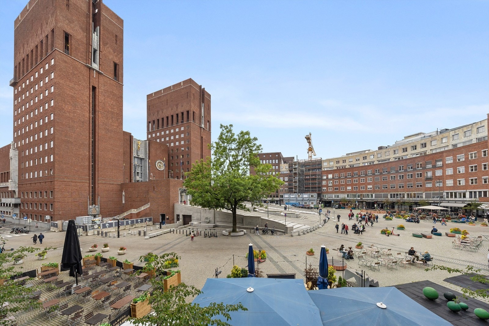 Fridtjof Nansens Plass Galleribilde