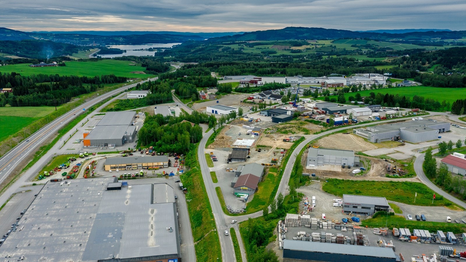 Visualisering eiendom Leinskogen mot Brumunddal - eldre foto Galleribilde