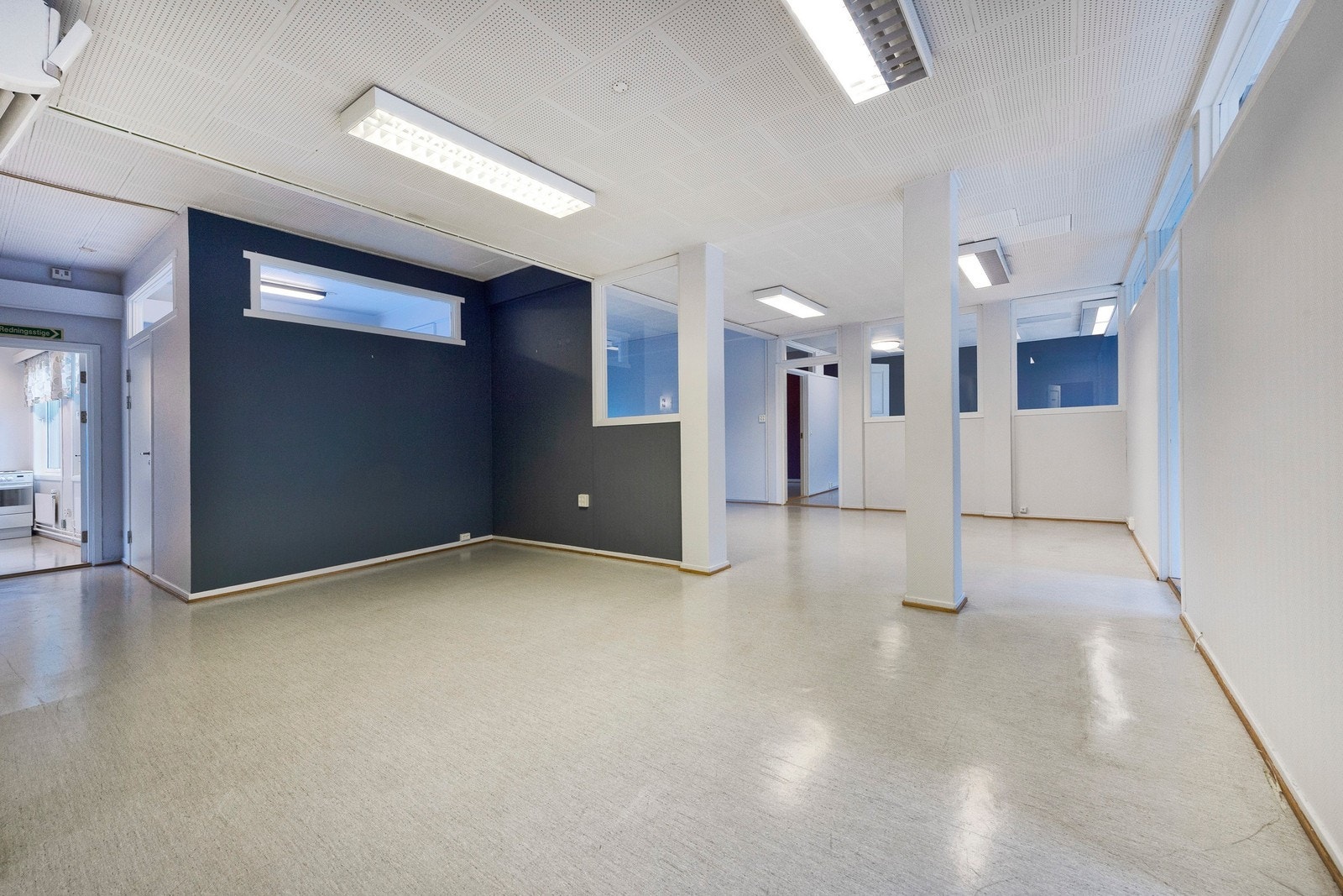 793_1433180613.jpg Galleribilde