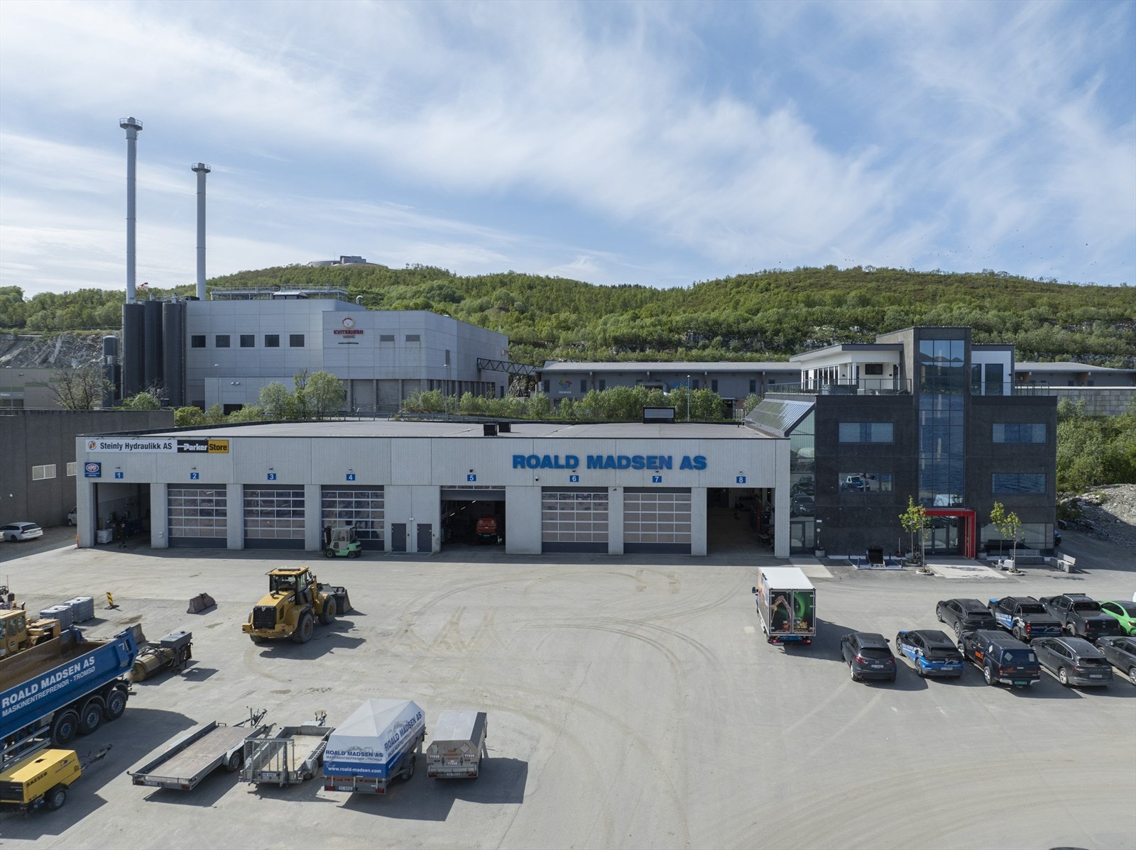 I Ringvegen 133 har vi ledig lager/verkstedlokaler og kontorlokaler Galleribilde