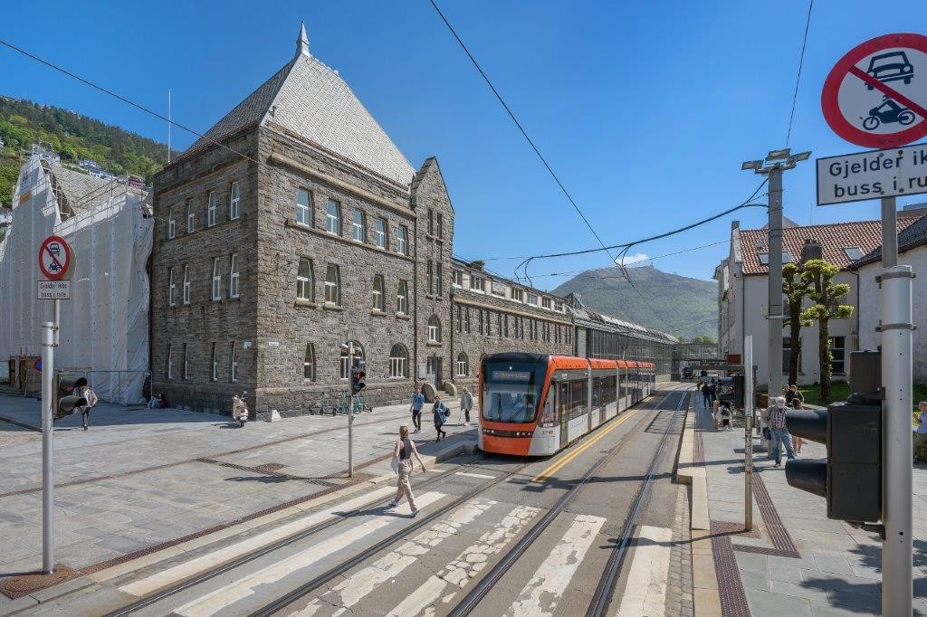 Velkommen til Strømgaten 4 presentert av Stephane B. Trotta, EiendomsMegler1 Næringseiendom.