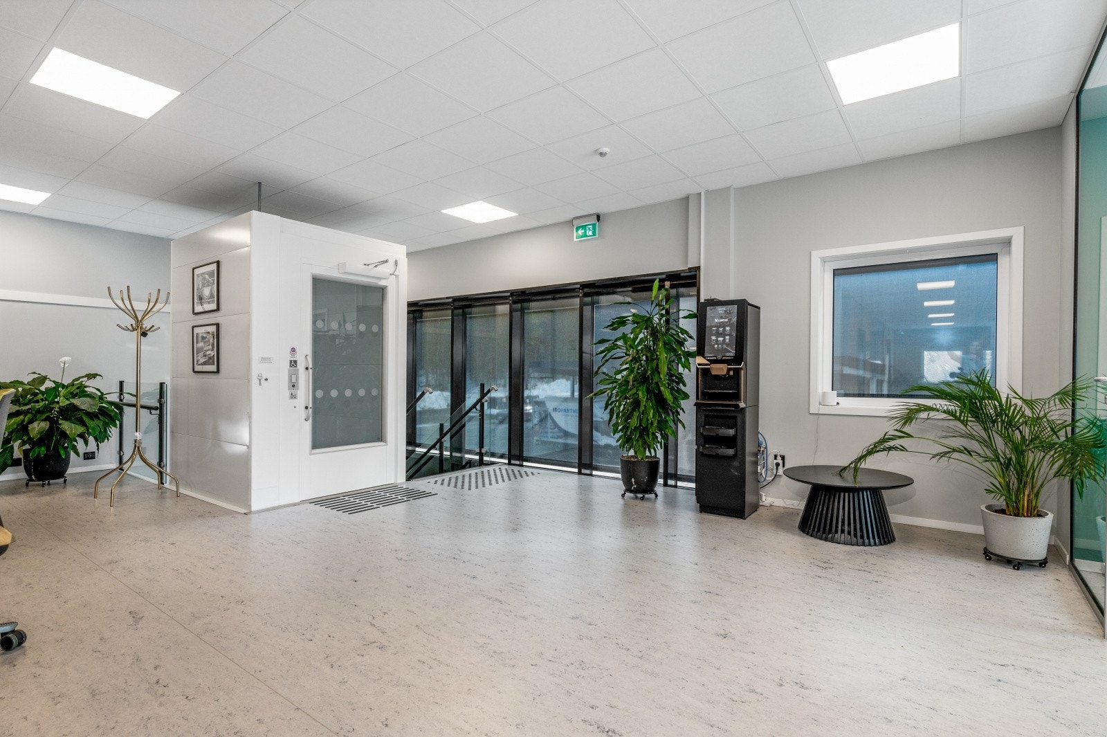 Eksisterende bygg på tomt Galleribilde