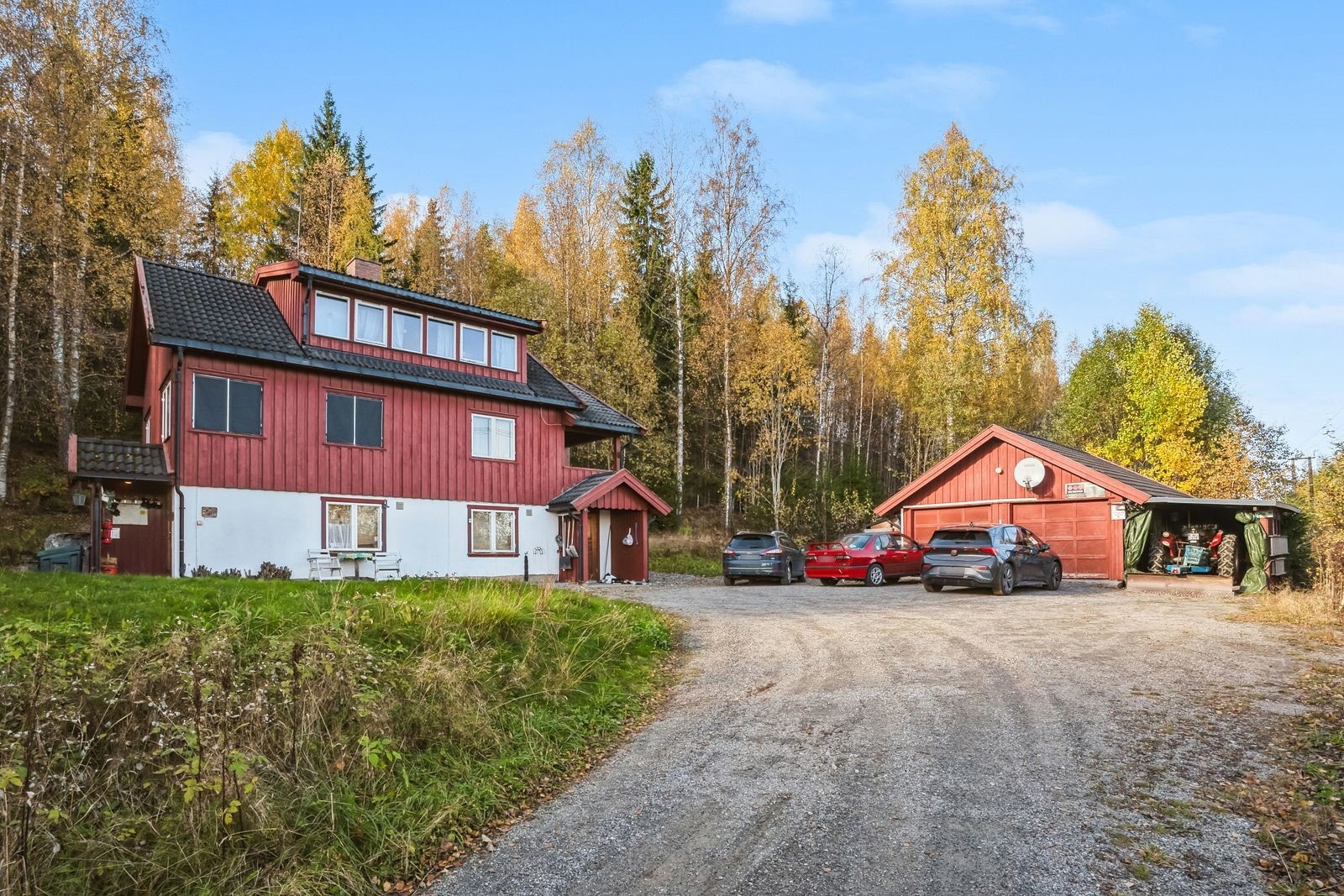 Enebolig bel. på vestsiden av Vestre Hurdasveg Galleribilde
