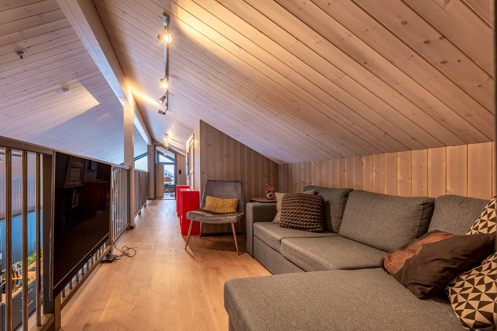 Loftstue i 2. etg. Galleribilde