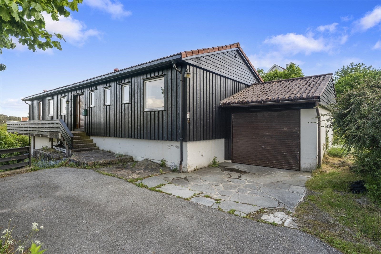 Velkommen til Grydingsheia 4 - stor enebolig med tilbygget garasje Galleribilde