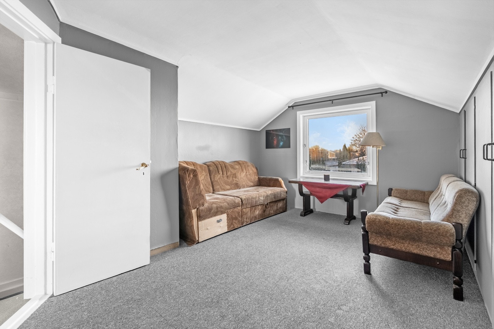 Soverom 1 er i dag innredet som en ekstra stue. Galleribilde