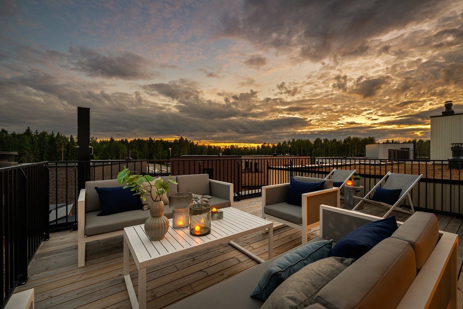 Velkommen til Dagny Fridrichsens vei 5- presentert av Henrik Erland Morud v/PrivatMegleren Dyve & Partnere. Galleribilde