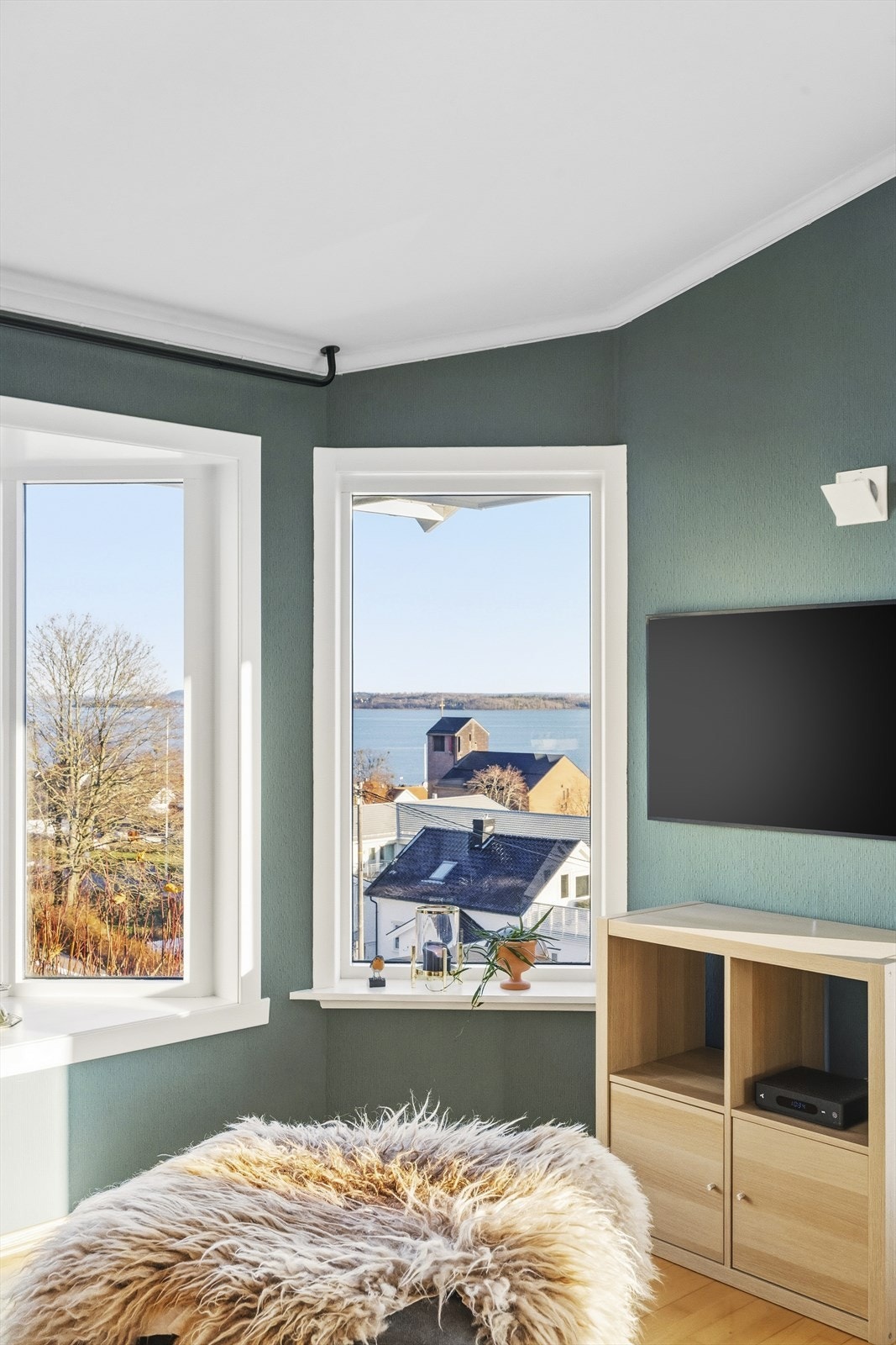 Stuetaket vil bli malt før overtagelse og selger vil beskoste dette Galleribilde