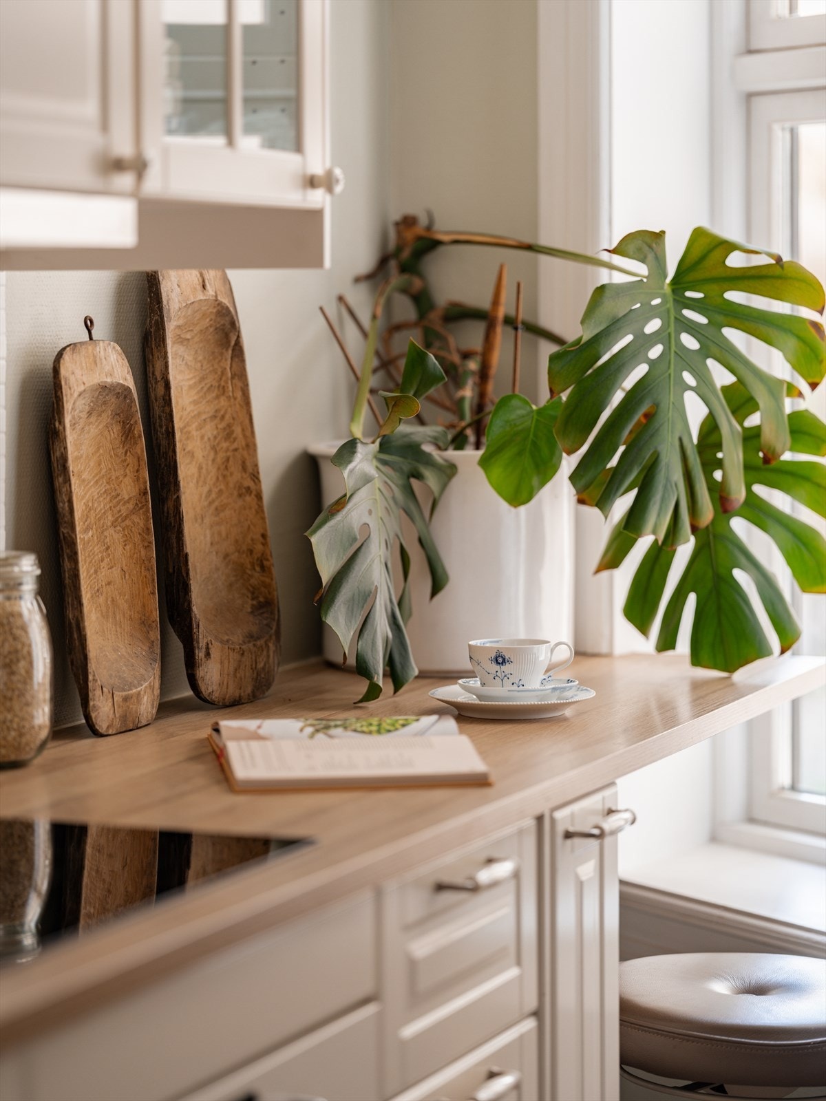 En hyggelig sitteplass hvor man kan nyte morgenkaffen Galleribilde