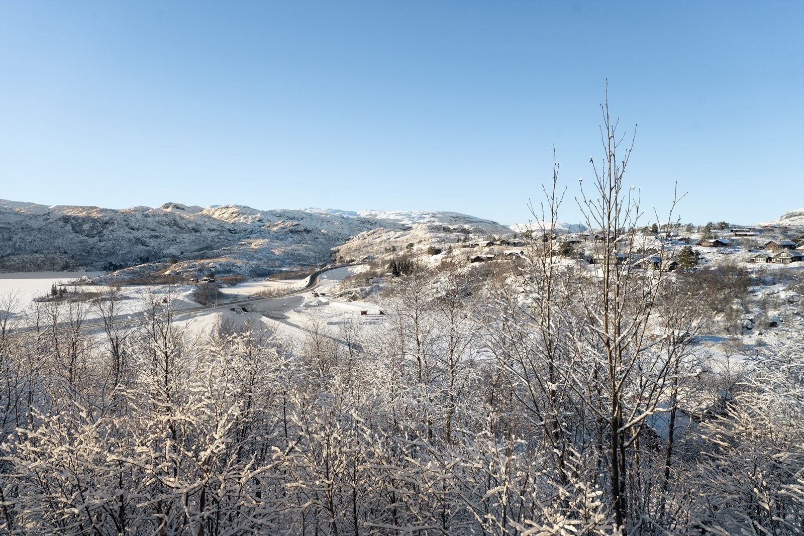 Snøforholdene i området er meget gode og kan regnes som sikre i perioden nov/des - april/mai. Galleribilde
