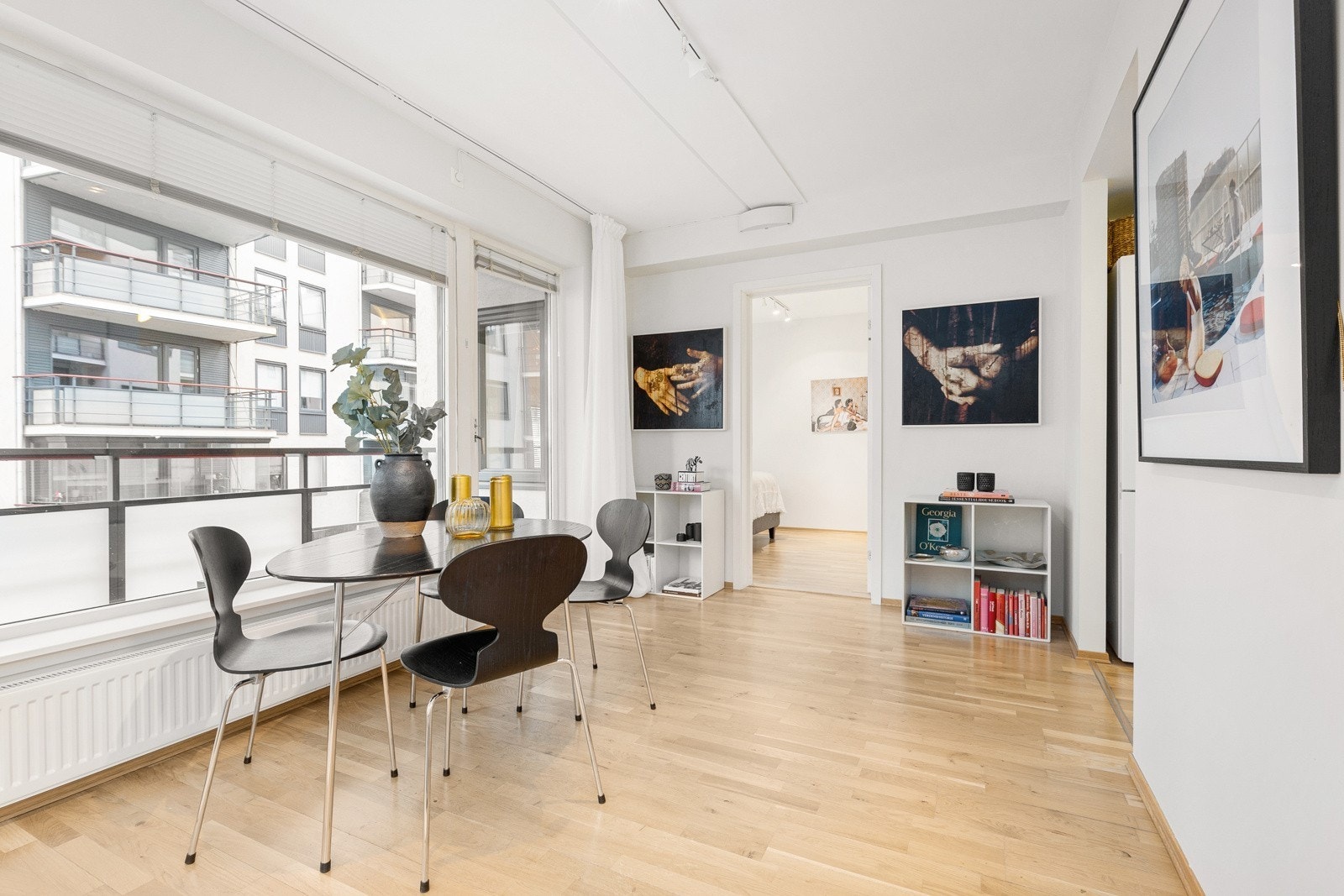 Åpen stue/kjøkken Galleribilde