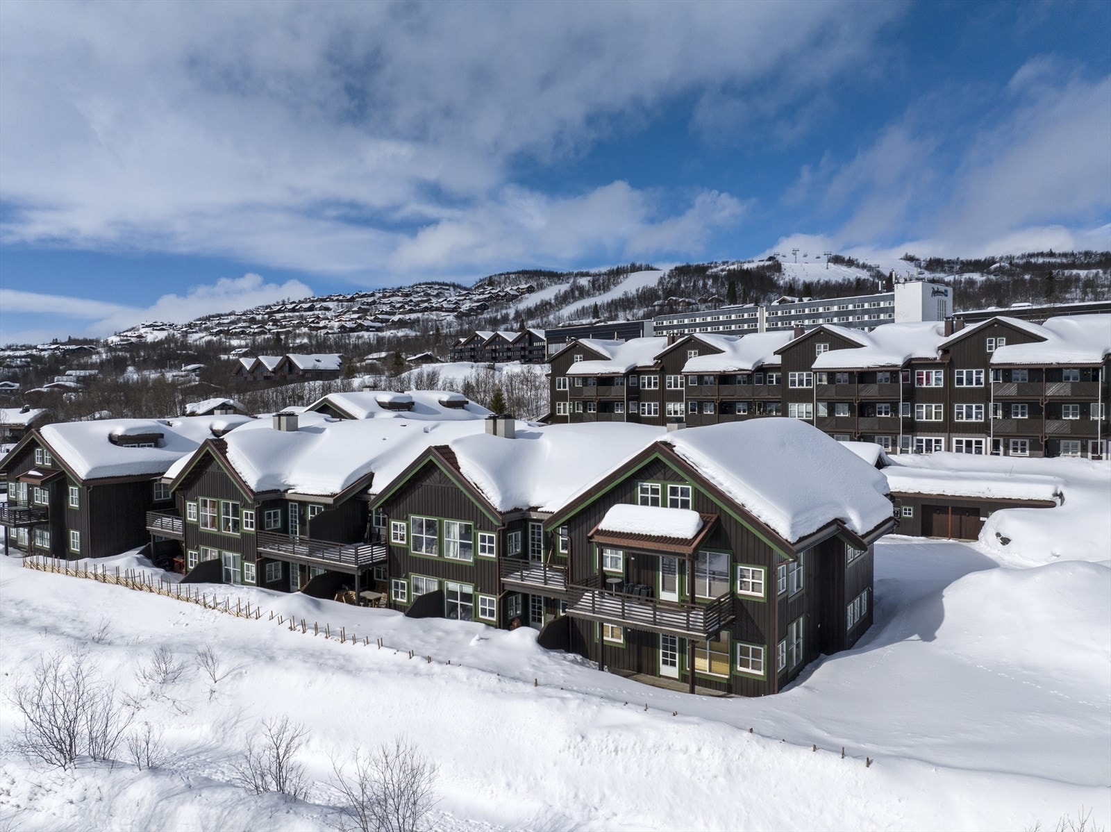 Beitobrinken 3 - alpinanlegget ses i bakgrunnen. Galleribilde